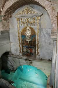Источен Петок - Балаклија, Животодавен Извор