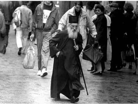 „Или да бидеме луѓе, или нека не нè биде“ - Патријарх Павле (1914-2009)