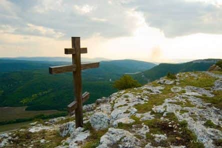 ПСИХОЛОГИЈА НА НАДЕЖТА