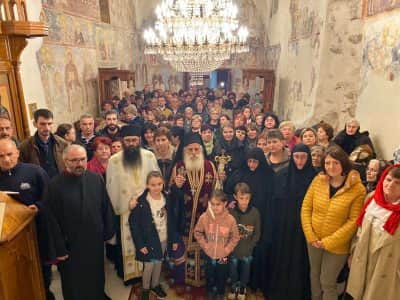 Собор на Свети Архангел Михаил - Архиерејска Вечерна богослужба во Варош