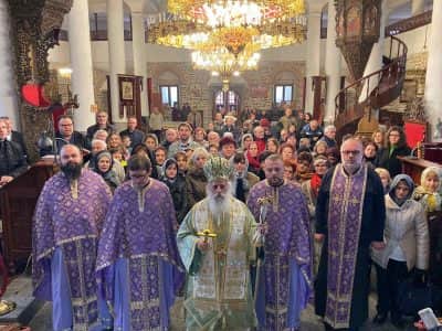 Воведение на Пресвета Богородица во храмот (Пречиста) – Света Архиерејска Литургија во Прилеп