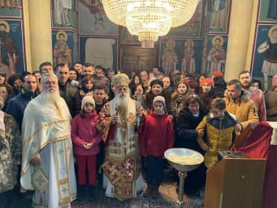 Двасет и осма недела по Педесетница (Недела на Светите Праотци)– Света Архиерејска Литургија во храмот „Свети Архангел Гаврил“ во Довлеџик