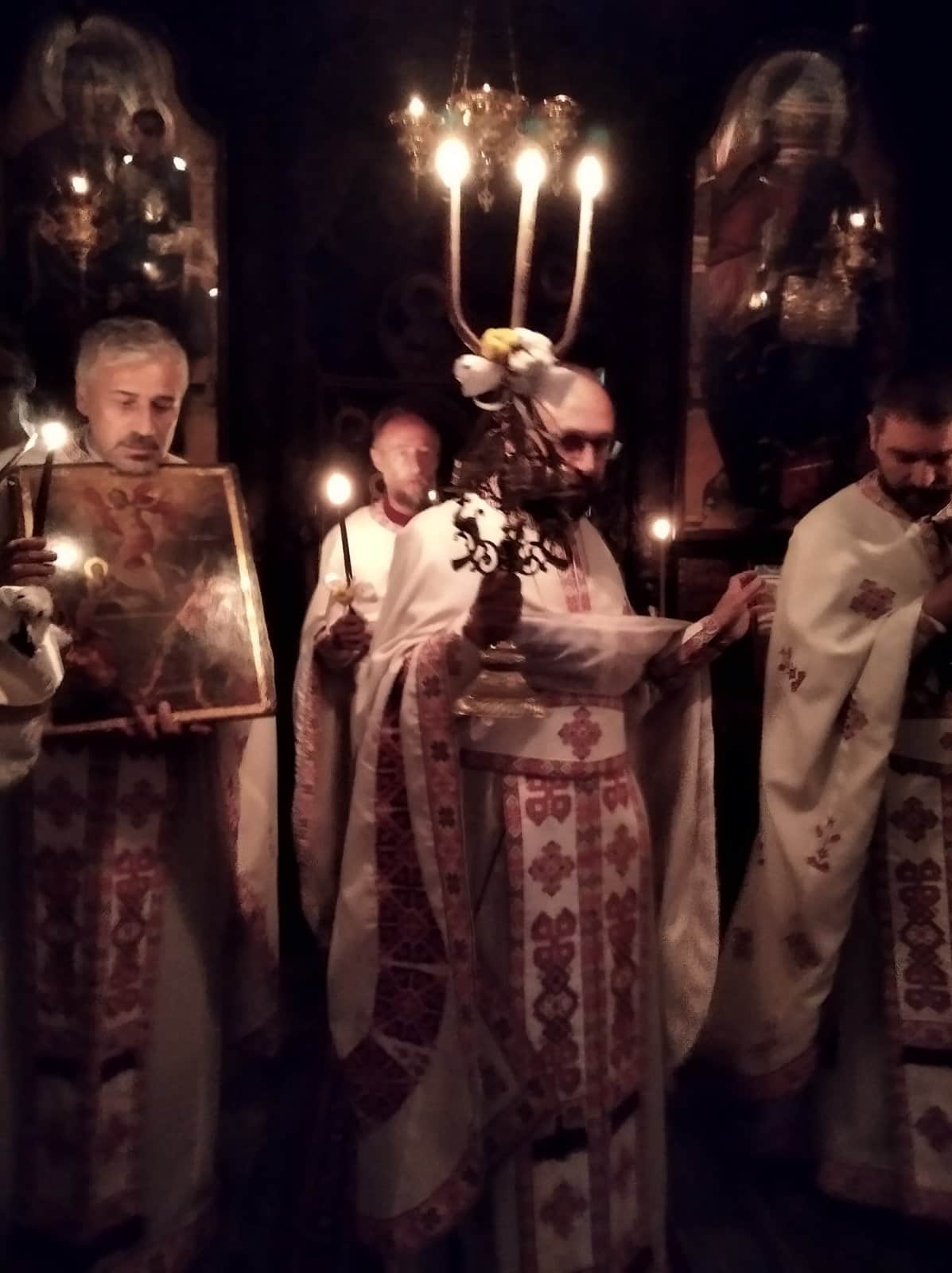 Воскресение Христово (Велигден) - Света Божествена Литургија во храмот „Рождество на Пресвета Богородица“, во Битола