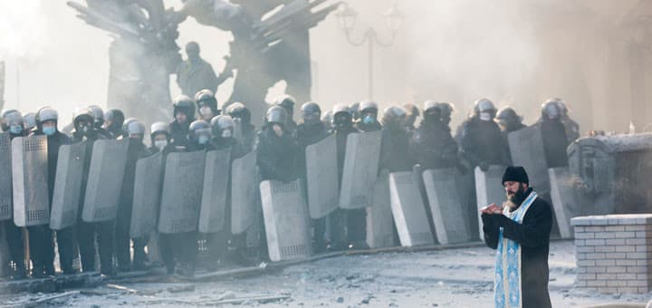 Што во политиката не ѝ припаѓа само на политиката?