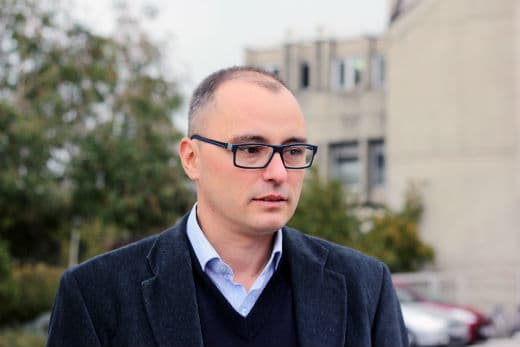 Поезија чиста, лесна и убава како пердув од лебед - проф. д-р Владимир Мартиновски