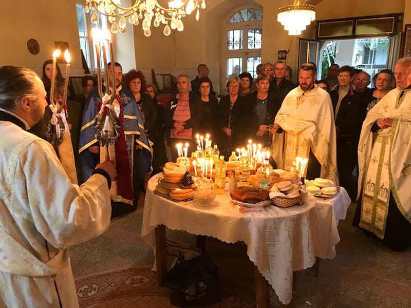 Архиерејска Вечерна богослужба во Крстоар