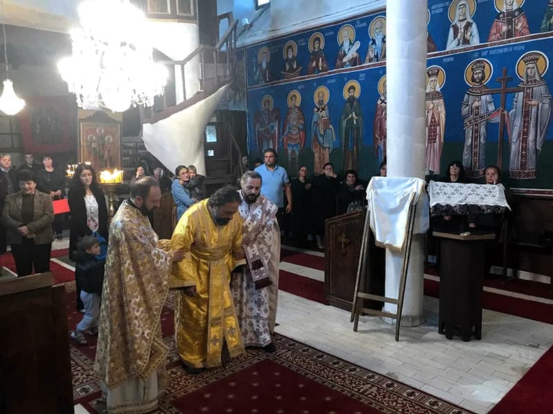Архиерејска Литургија и ѓаконска хиротонија во Ресен