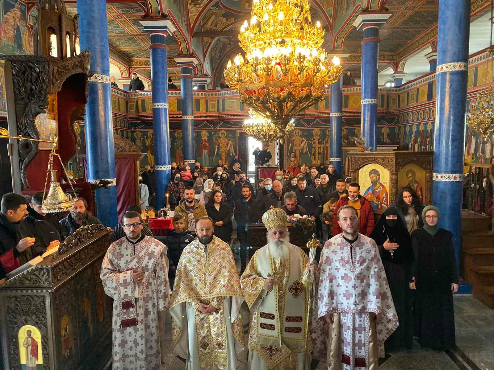 Триесет и четврта недела по Педесетница - Света Архиерејска Литургија во храмот „Рождество на Пресвета Богородица“, во Битола