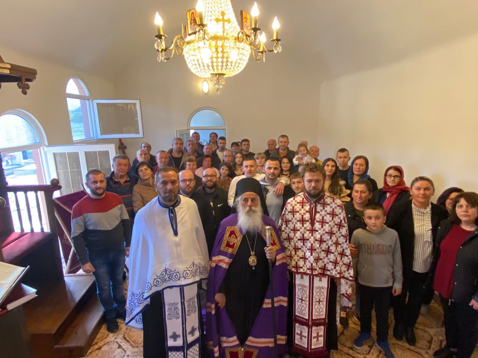 Архиерејска Вечерна Богослужба во храмот „Успение на Пресвета Богородица“, во село Обедник