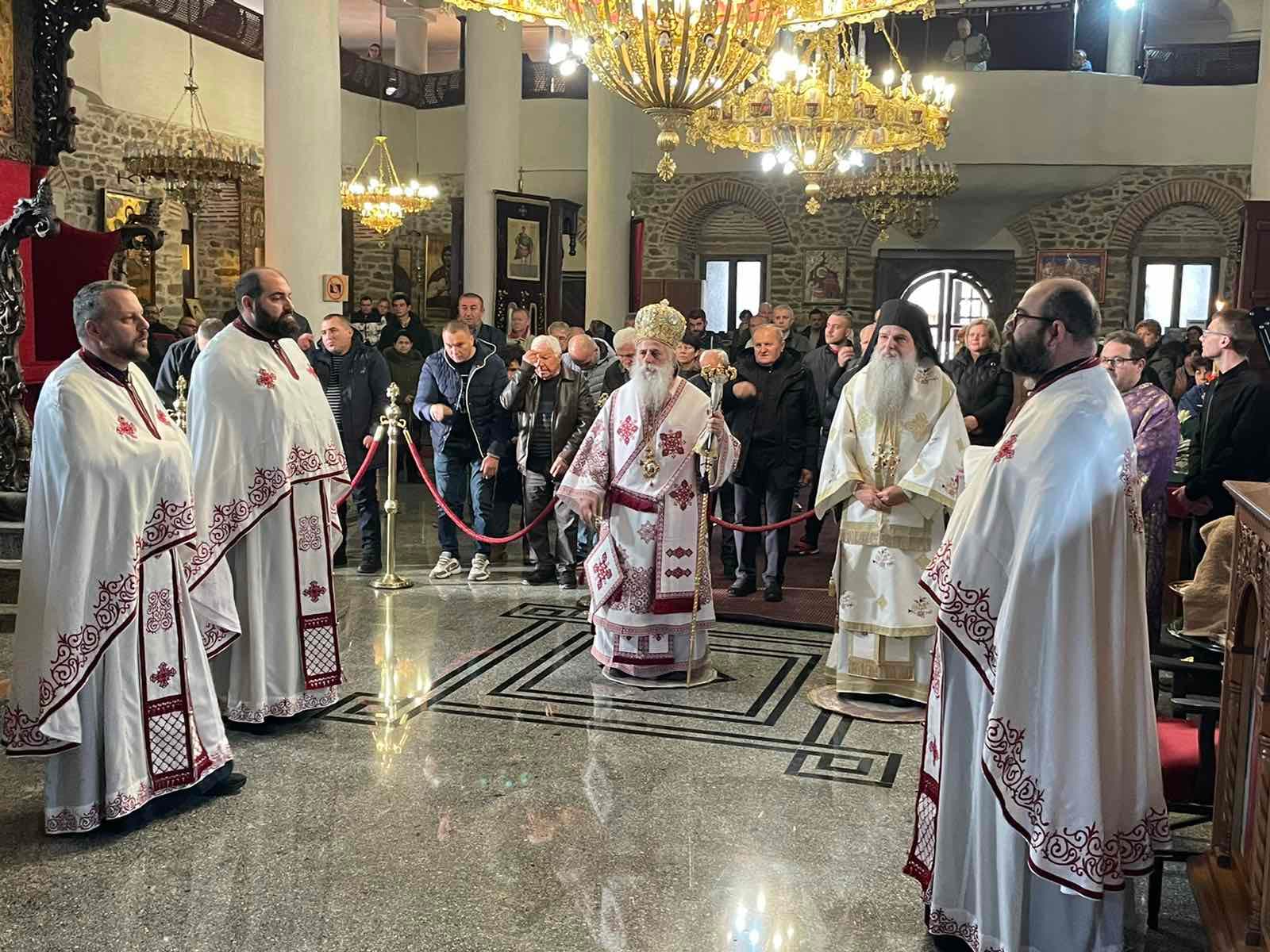 Свети Николај Мирликиски Чудотворец – Архиерејска Литургија во Прилеп