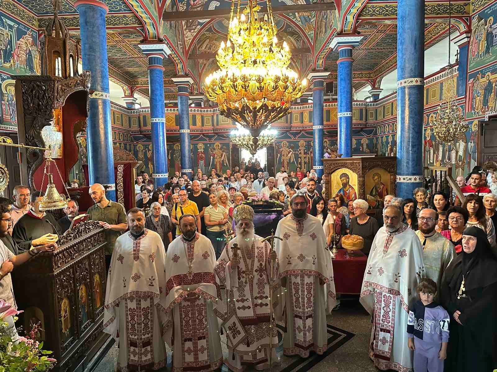 Рождество на Пресвета Богородица – Света Архиерејска Литургија во Битола