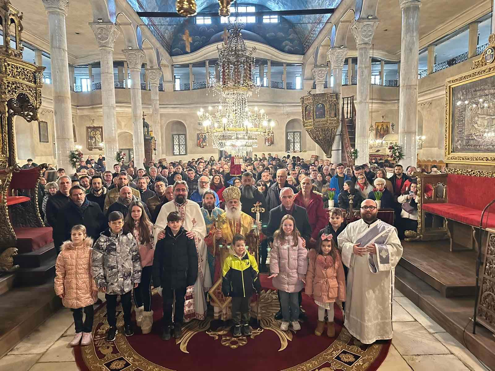 Рождество Христово – Божик – Света Архиерејска Божествена Литургија во соборниот храм „Свети Великомаченик Димитриј“, во Битола