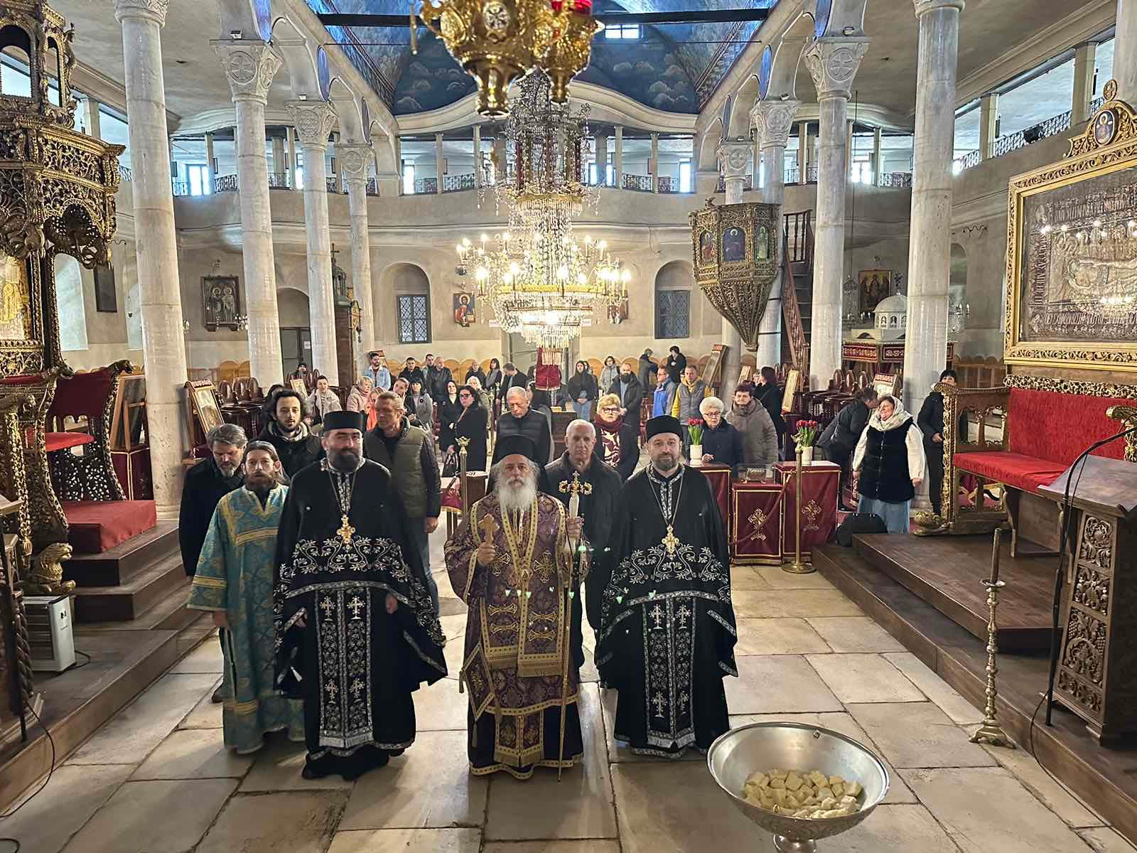 Петок од Првата седмица во Великиот пост – Света Литургија на Претходноосветени Дарови во соборниот храм „Свети Великомаченик Димитриј“, во Битола