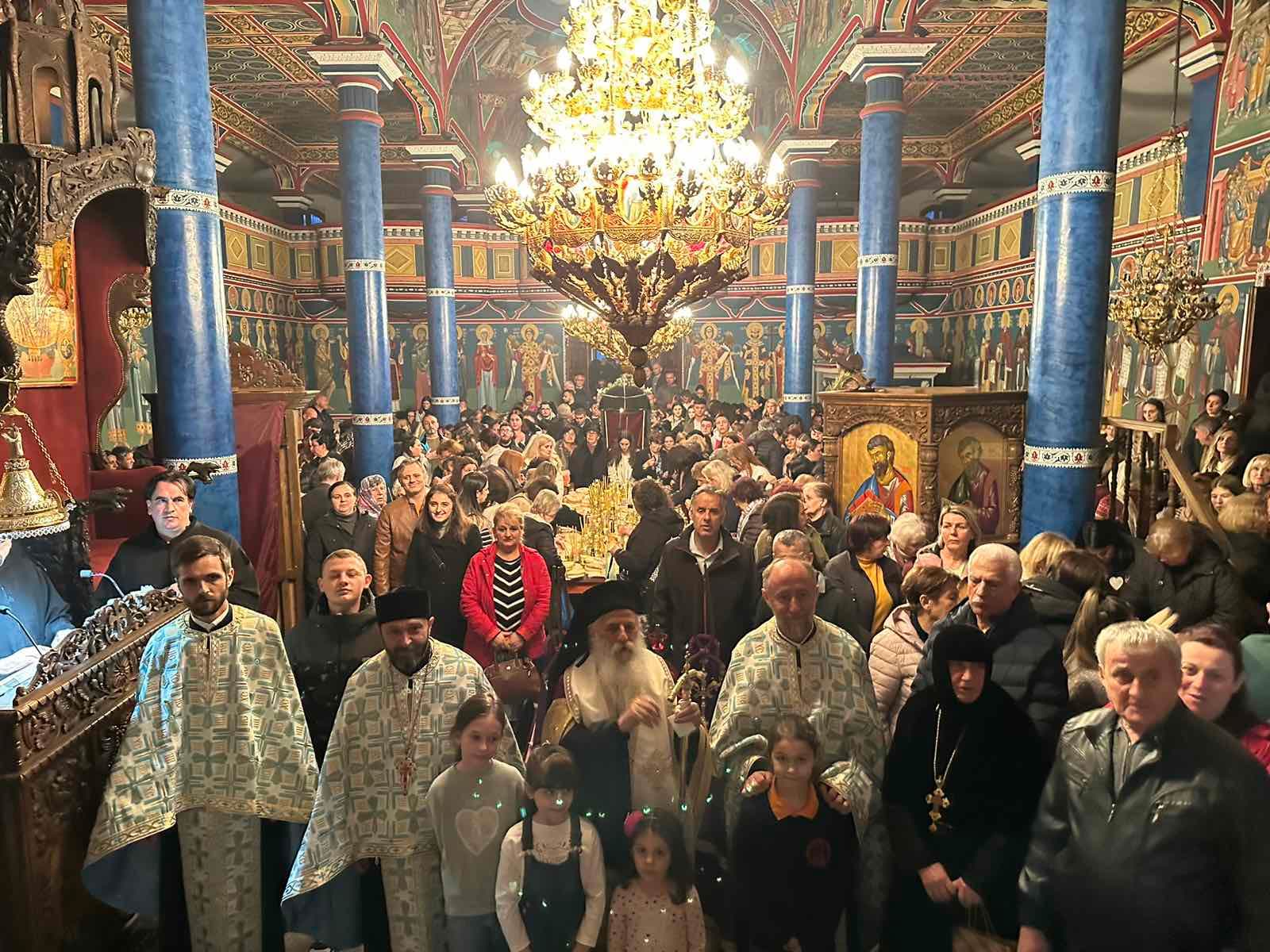 Петти Акатист кон Мајката Божја, Пресвета Богородица