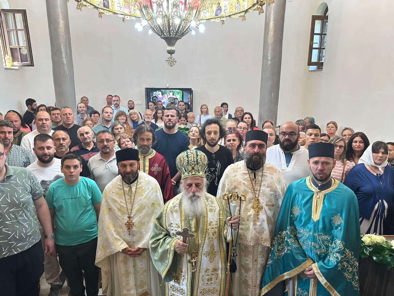 Втор ден Духовден – Света Архиерејска Литургија во храмот „Света Троица“, во Битола