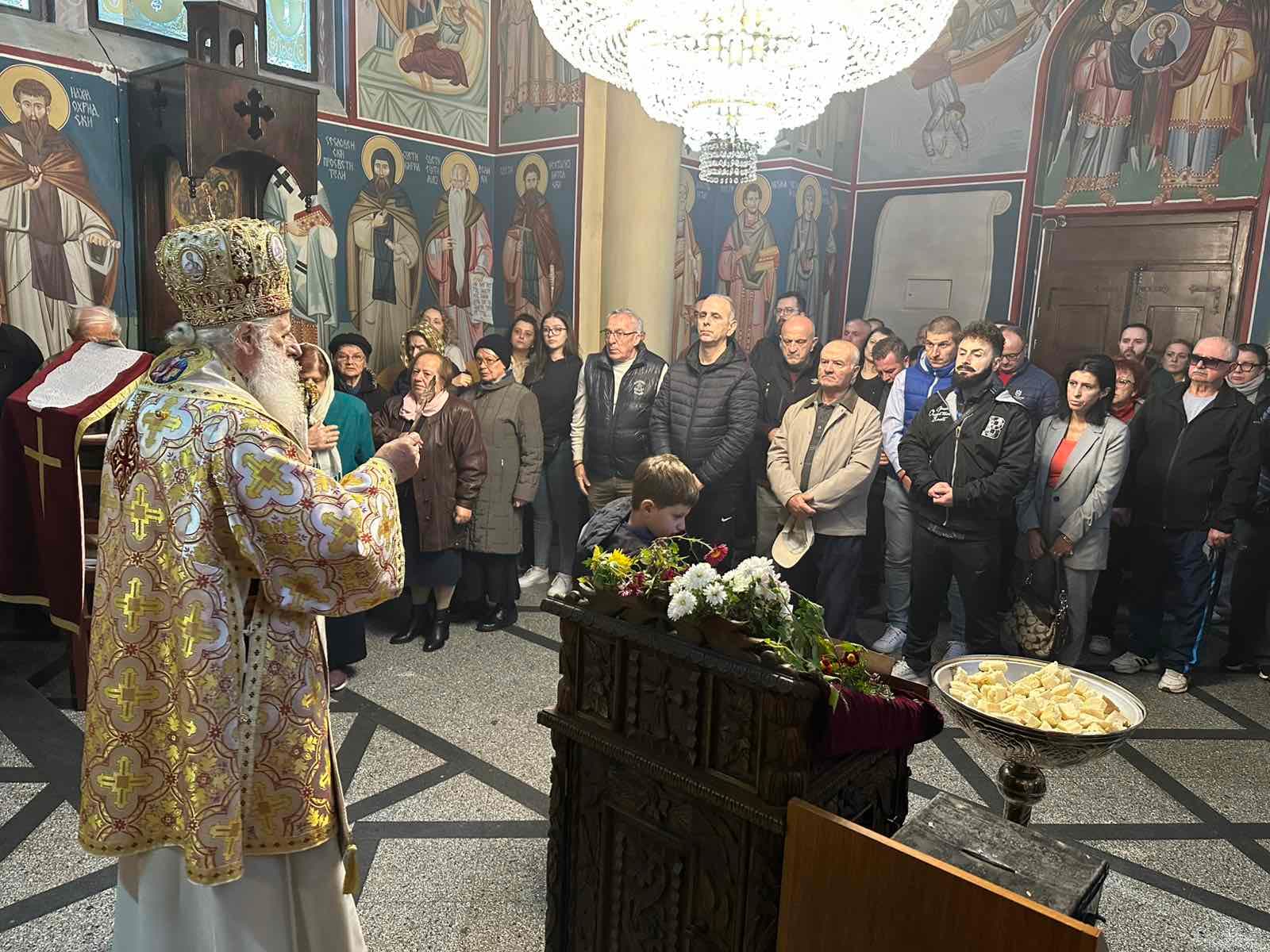 Дваесет и прва недела по Педесетница – Света Архиерејска Литургија во храмот „Свети Архангел Гаврил“, во Довлеџик