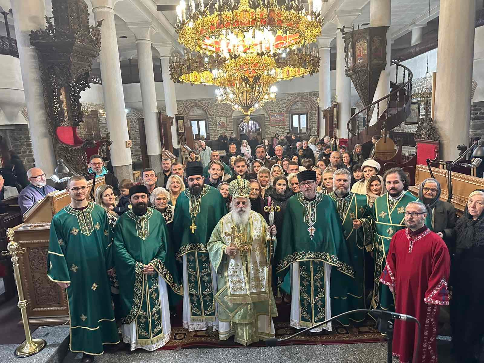 Воведение на Пресвета Богородица во храмот (Пречиста) – Света Архиерејска Литургија во храмот „Свето Благовештение“, во Прилеп