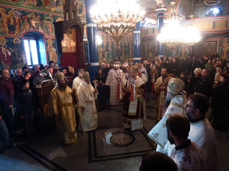 Божествената Златоустова Воскресна Литургија
