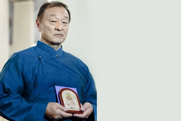 Познатиот актер Кери- Хиројуки Тагава прими Православие: Не сум војник, туку воин! (Видео и целосно интервју)