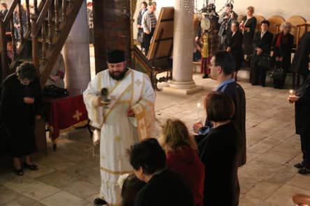 Велики Четврток: 12 Страдални Евангелија