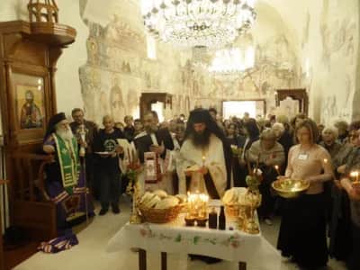 Живоносен Извор на Пресвета Богородица - Архиерејска Вечерна богослужба во Варош