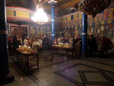 Воведение на Пресвета Богородица во храмот - Архиерејска Вечерна Богослужба