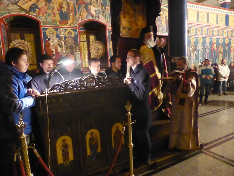 Воведение на Пресвета Богородица во храмот - Архиерејска Вечерна Богослужба