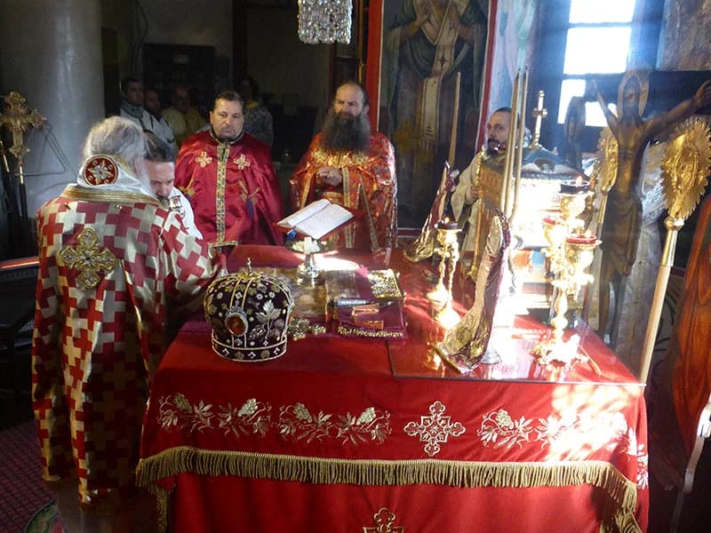 Архиерејска Литургија во црквата Света Недела - Битола