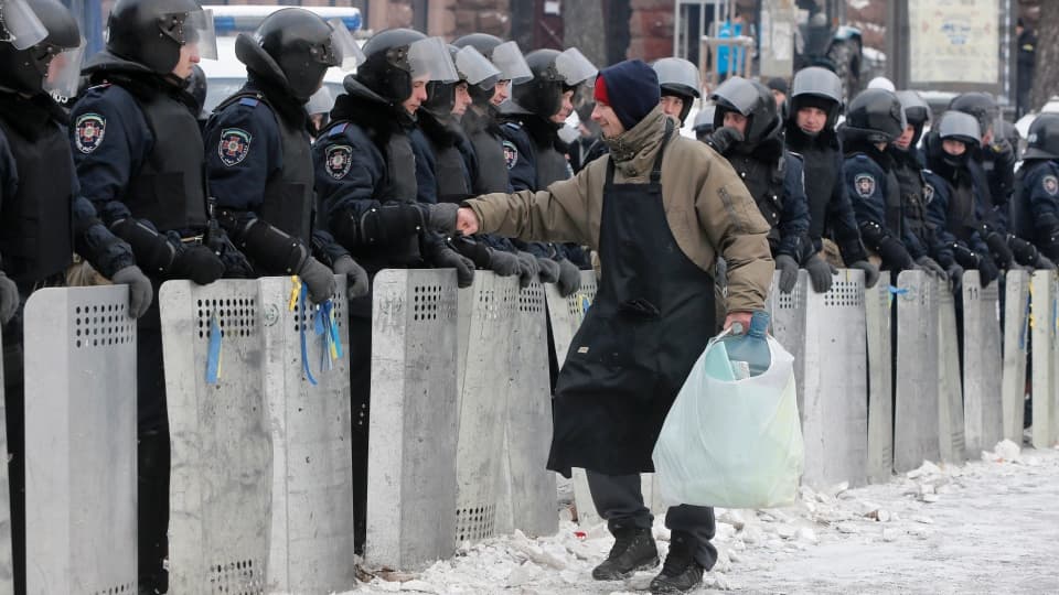 Љубете ги непријателите ваши
