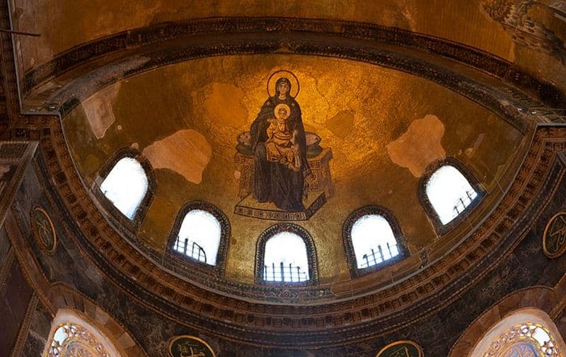 Ердоган сака да одржи муслимански намаз во Света Софија на Велики Петок