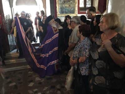 Архиерејска Литургија во Света Недела