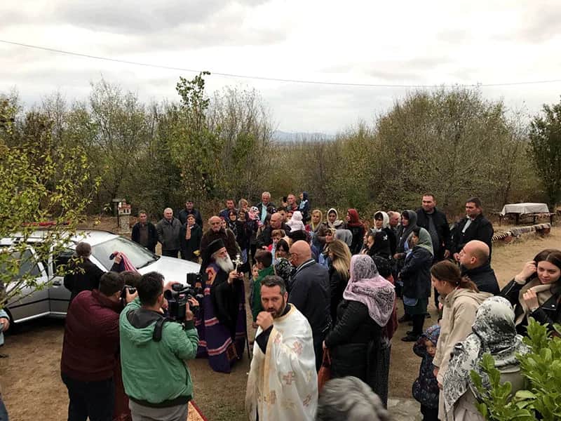 Архиерејска Вечерна Богослужба во Путурус