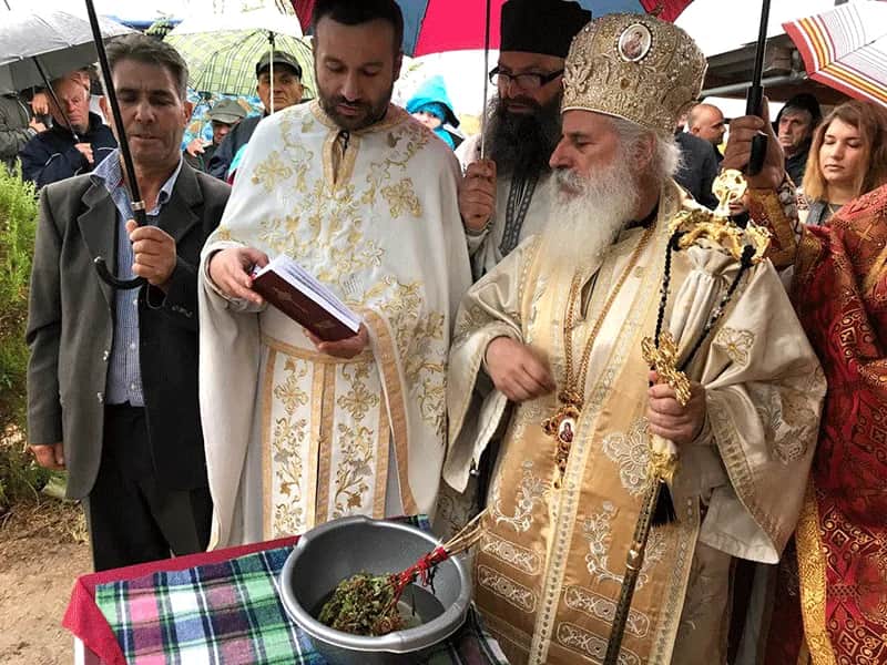 Осветување на храм на Светата Маченичка Параскева - Мусинци