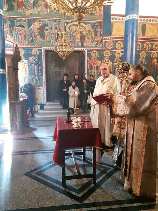 Заупокоена Литургија во Пресвета Богородица - Битола