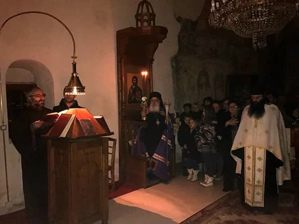 Свети Архангел Михаил - Архиерејска Вечерна Богослужба во Варош