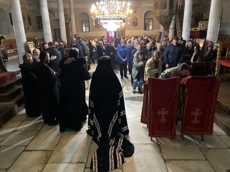 Архиерејска Вечерна со Чин на простување во соборниот храм „Свети Великомаченик Димитриј“ во Битола