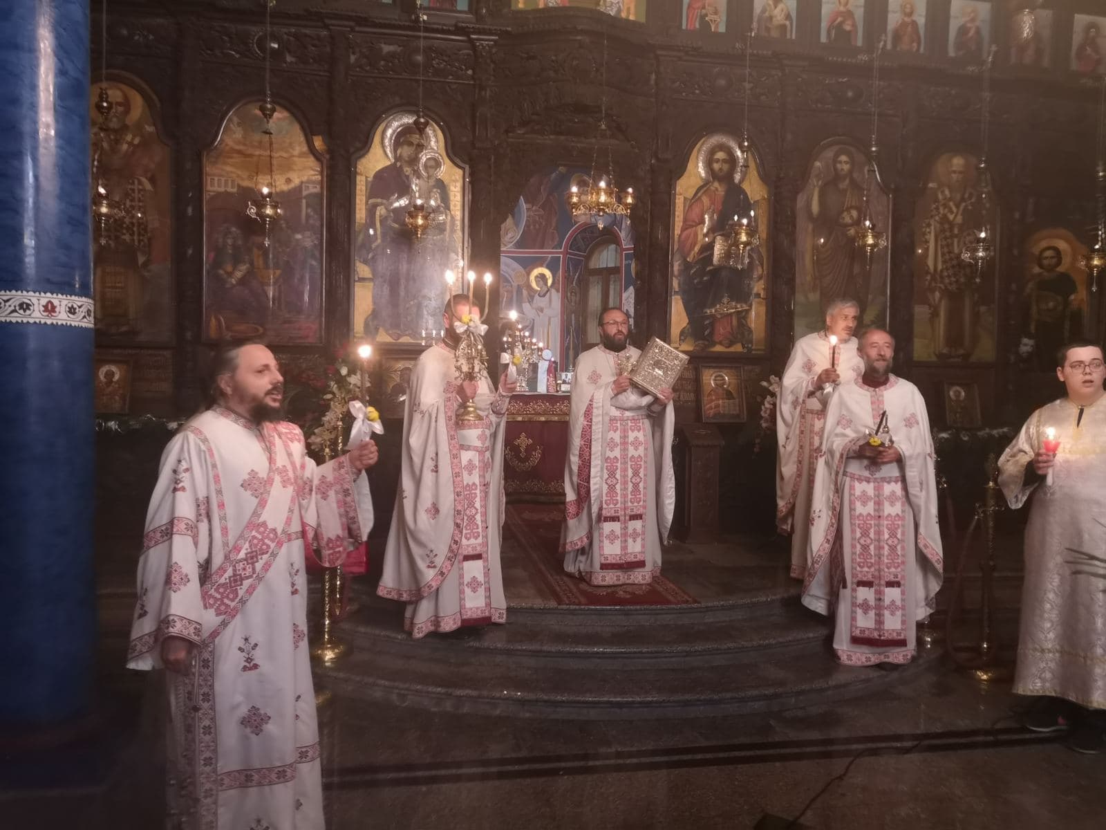 Воскресение Христово (Велигден) - Света Божествена Литургија во храмот „Рождество на Пресвета Богородица“, во Битола