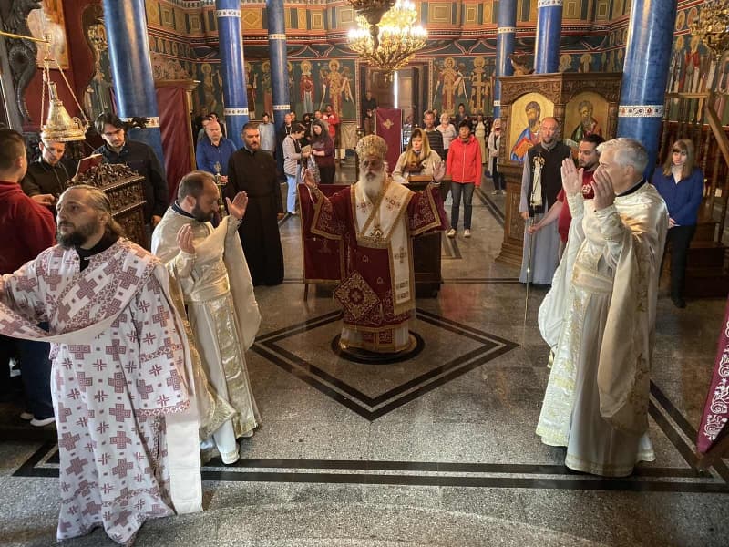 Недела на слепиот – Света Архиерејска Литургија во храмот „Рождество на Пресвета Богородица“ во Битола