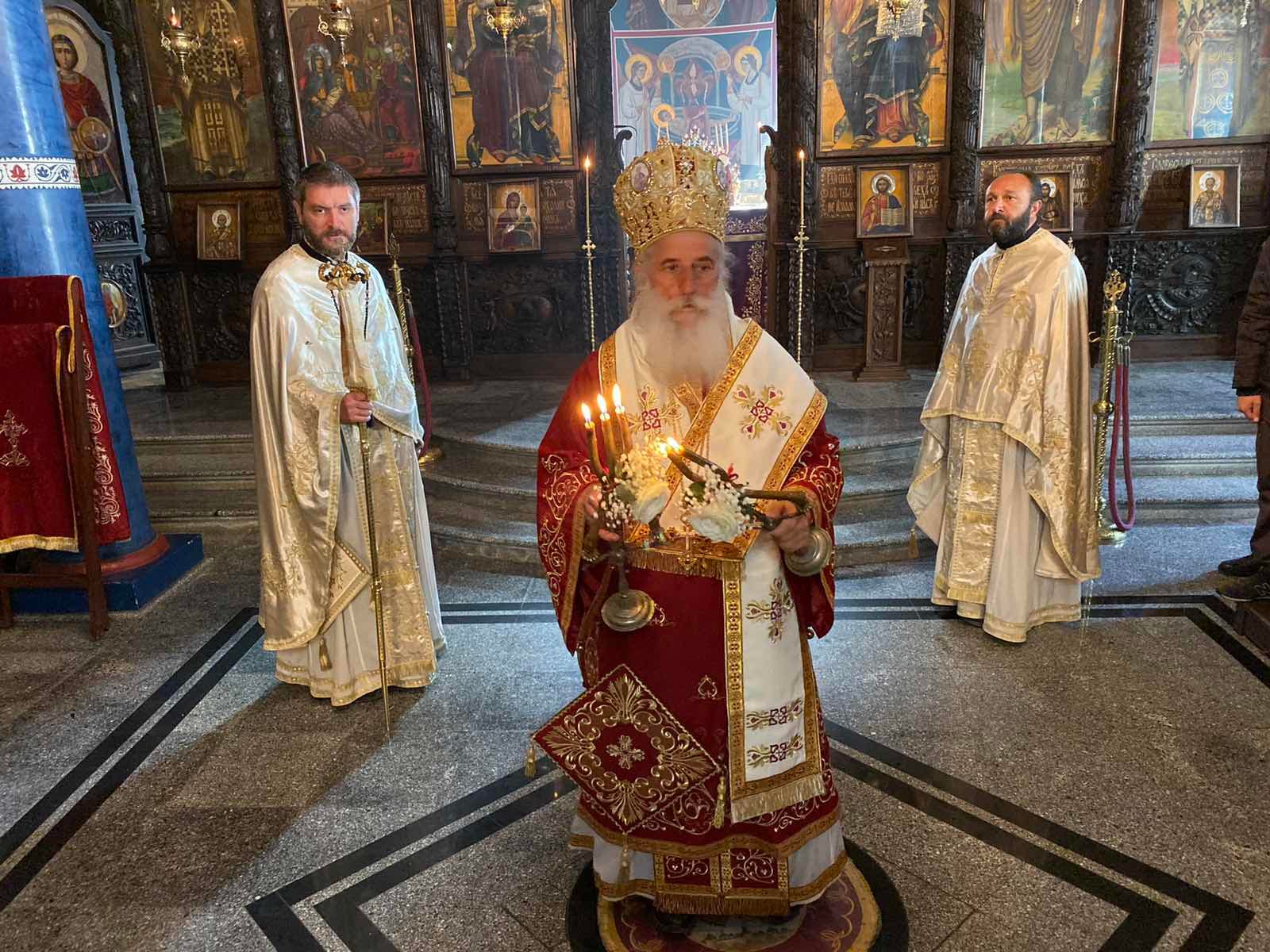 Недела на раслабениот – Света Архиерејска Литургија во храмот „Рождество на Пресвета Богородица“ во Битола
