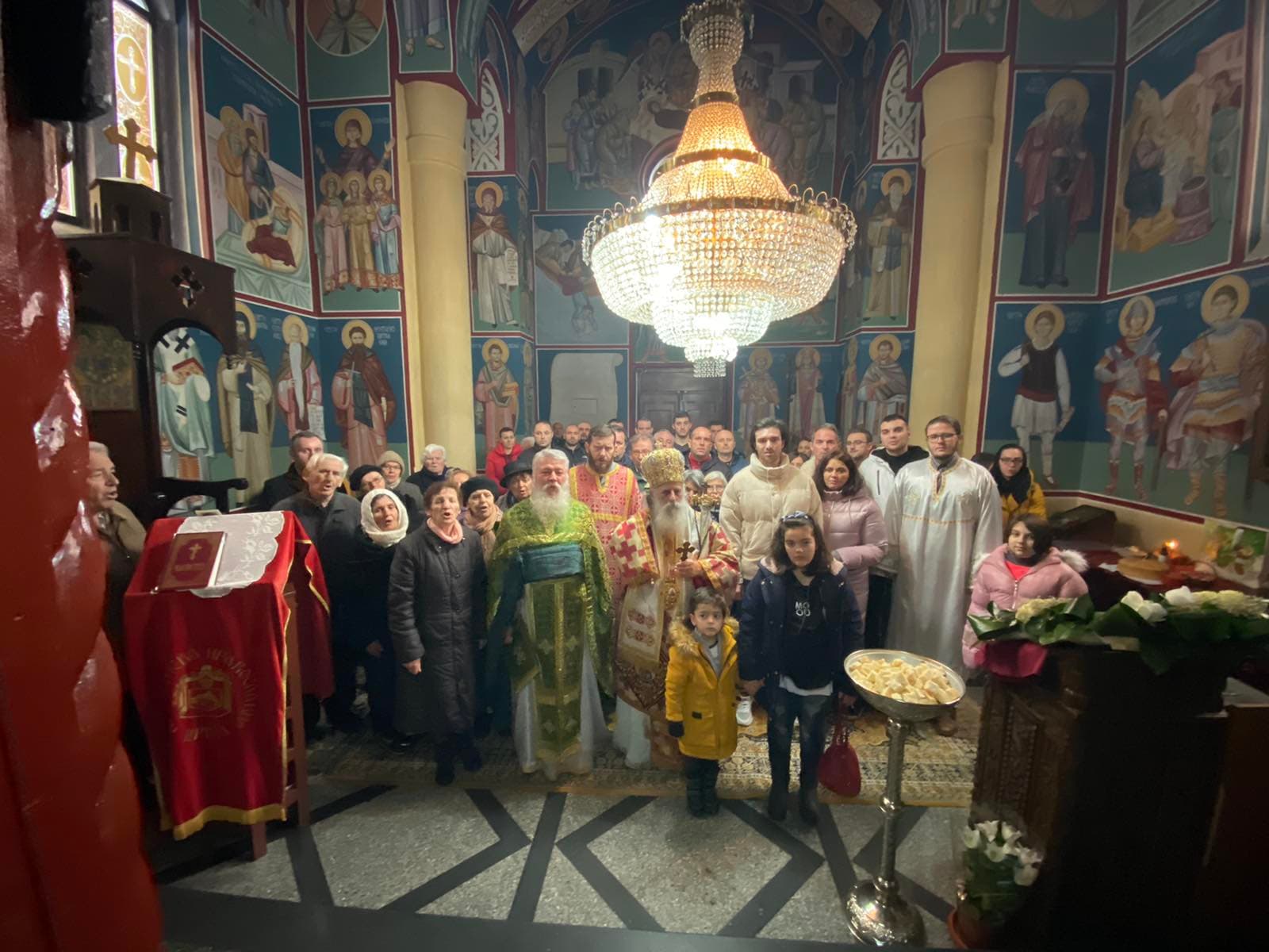 Дваесет и петта недела по Педесетница – Света Архиерејска Литургија во храмот „Свети Архангел Гаврил“, во Довлеџик