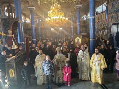 Триесет и втора недела по Педесетница - Света Архиерејска Литургија во храмот „Рождество на Пресвета Богородица“, во Битола