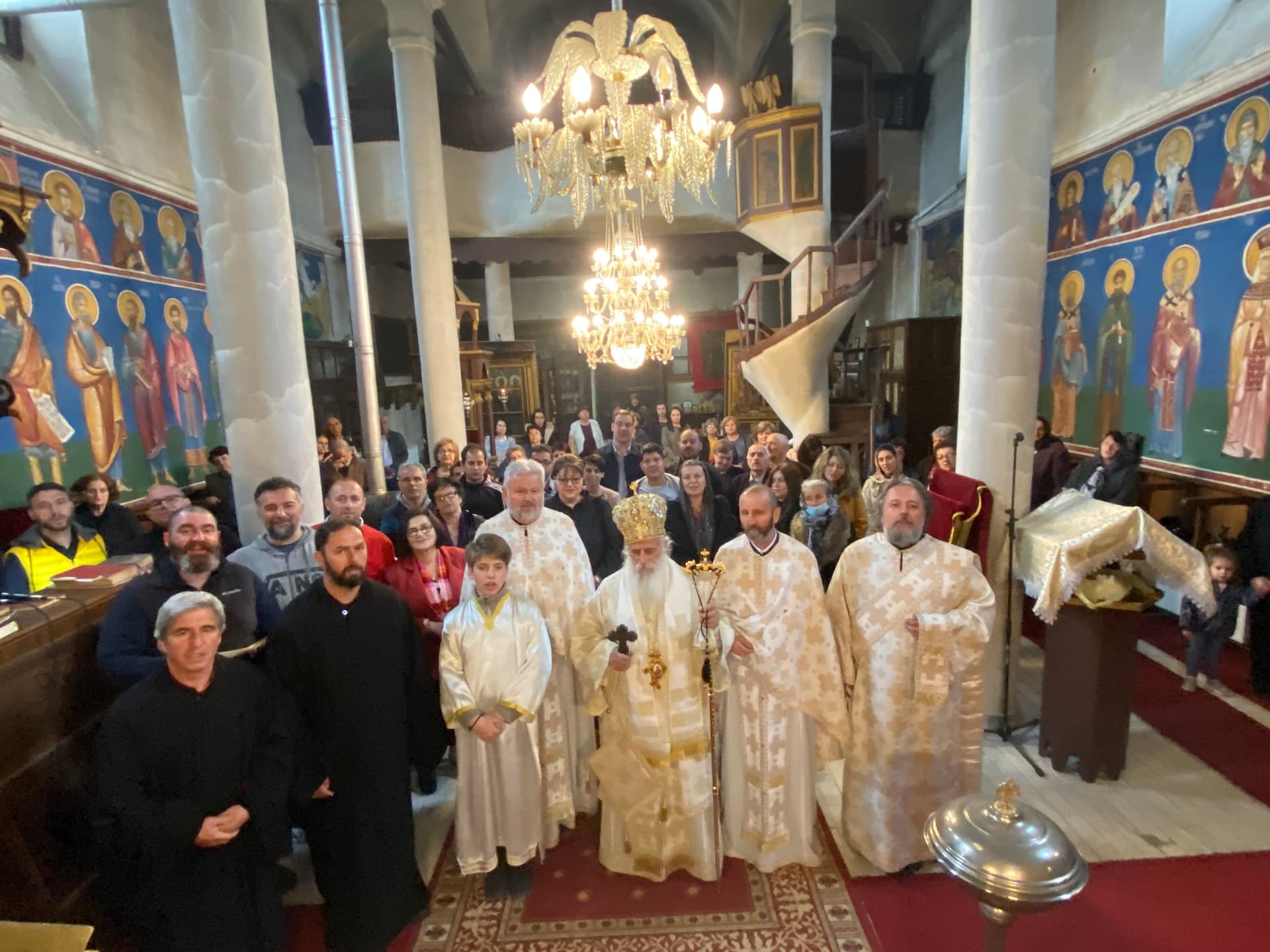 Свети Георгиј Победоносец – Света Архиерејска Литургија во Ресен
