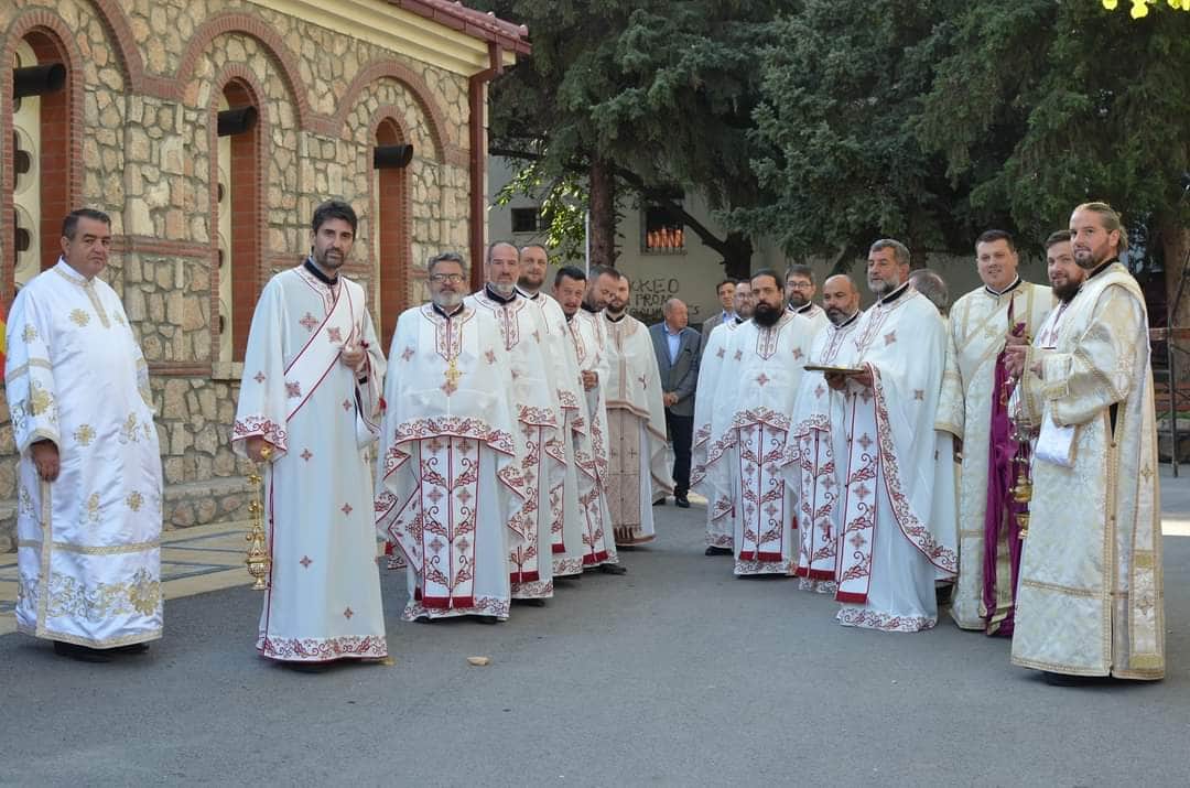 Седумнаесетта недела по Педесетница - Света Архиерејска Литургија, во Кавадарци