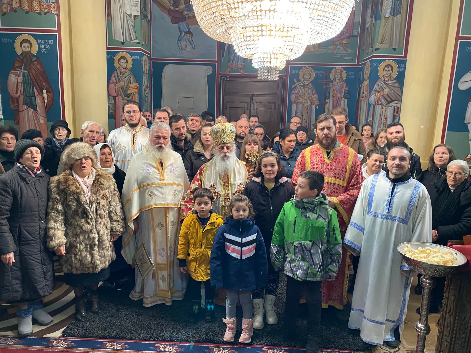 Триесет и прва недела по Педесетница (Недела пред Богојавление) - Света Архиерејска Литургија во храмот „Свети Архангел Гаврил“ во Довлеџик