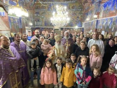 Недела на Свети Григориј Палама – Света Архиерејска Литургија во храмот „Света Троица“, во Ропотово