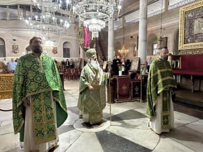 Духовден – Света Архиерејска Литургија во храмот „Свети Великомаченик Димитриј“ – Битола