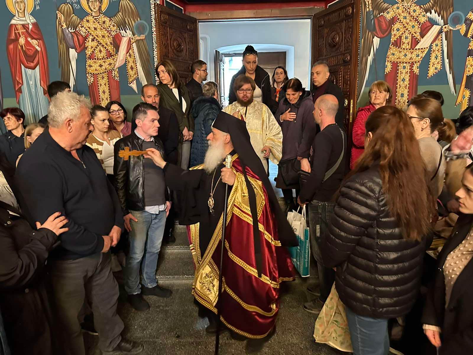 Втор Акатист кон Мајката Божја, Пресвета Богородица