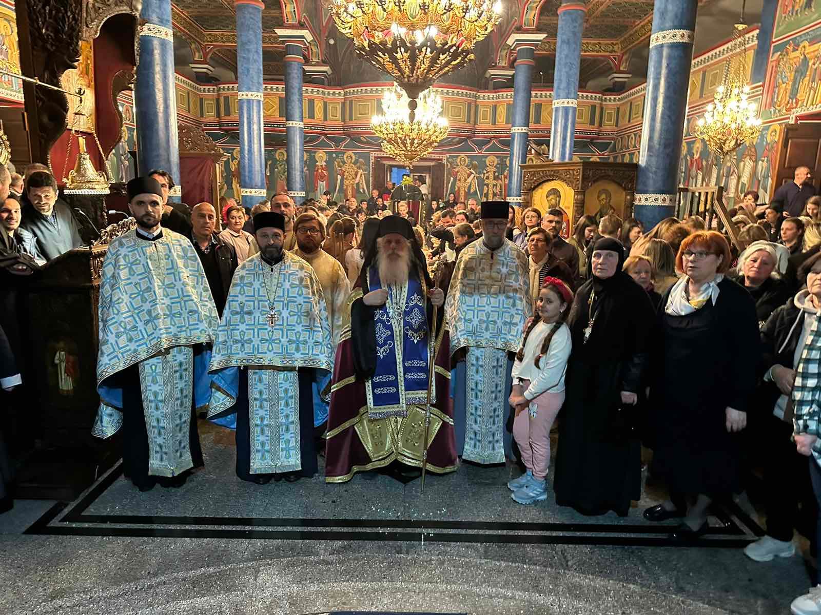Петти Акатист кон Мајката Божја, Пресвета Богородица