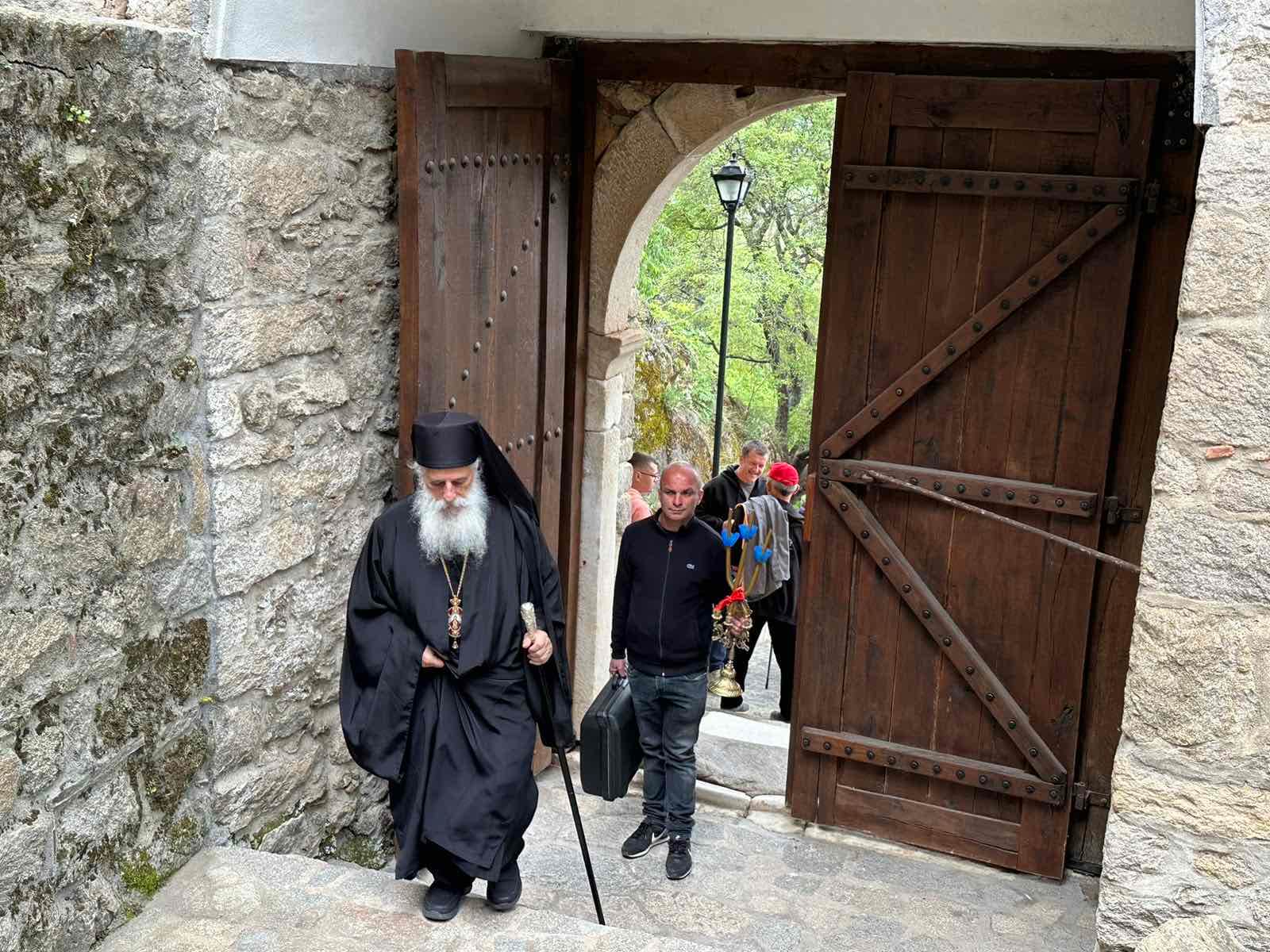 Источен петок (Балаклија) – Света Архиерејска Литургија во Варош