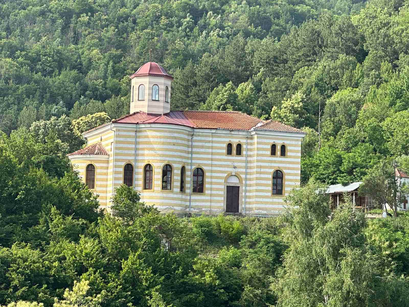 Вознесение Христово – Архиерејска Вечерна богослужба во село Брусник